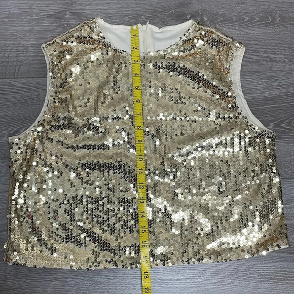 NWOT Shein Gold Sequin Sleeveless Top M - Picture 6 of 11